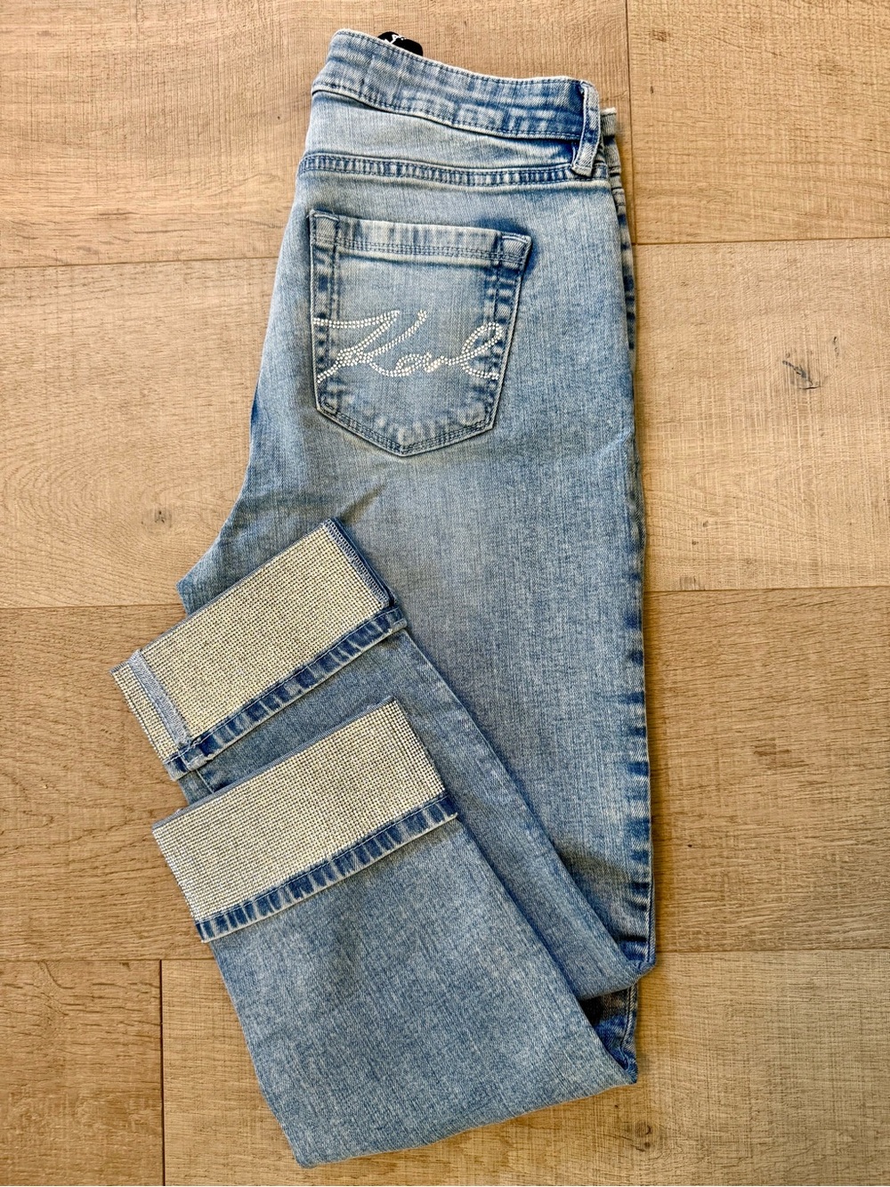 Karl Lagerfeld Paris Petite Crystal-Cuff Cropped Jeans in Ice Blue, size 6 Petit